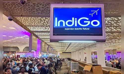 IndiGo Profit Plummets Amidst ₹1,546 Crore Costs