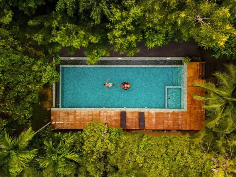 Indonesia Overrules Bali: Airbnb Stays, Owners Must Comply