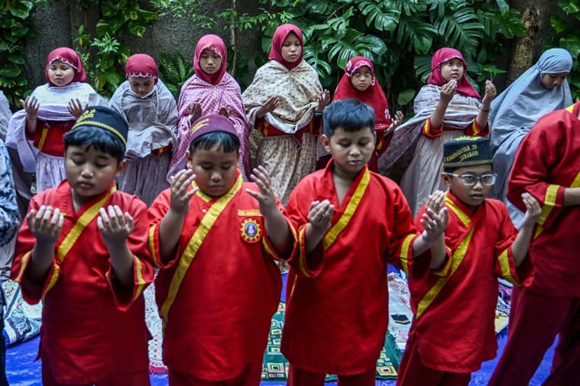 Rain Prayers Amidst Haze and Fire Deaths