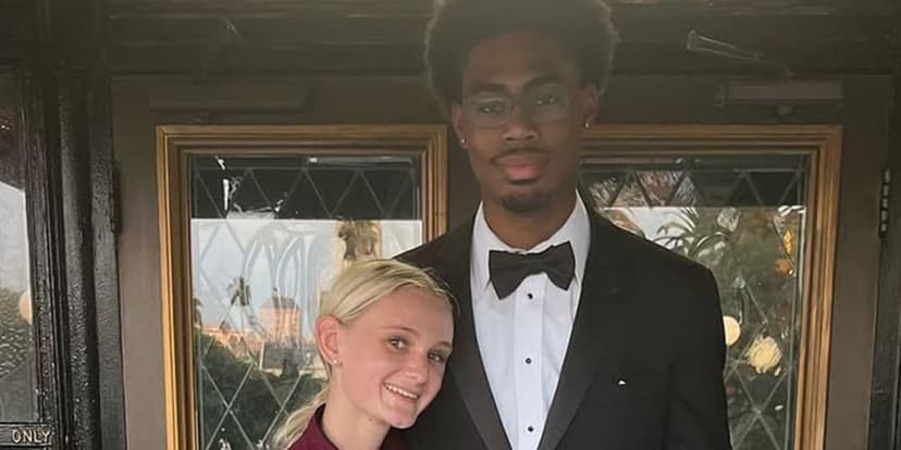 Influencer's Twin Baby Dies After Placenta Abruption