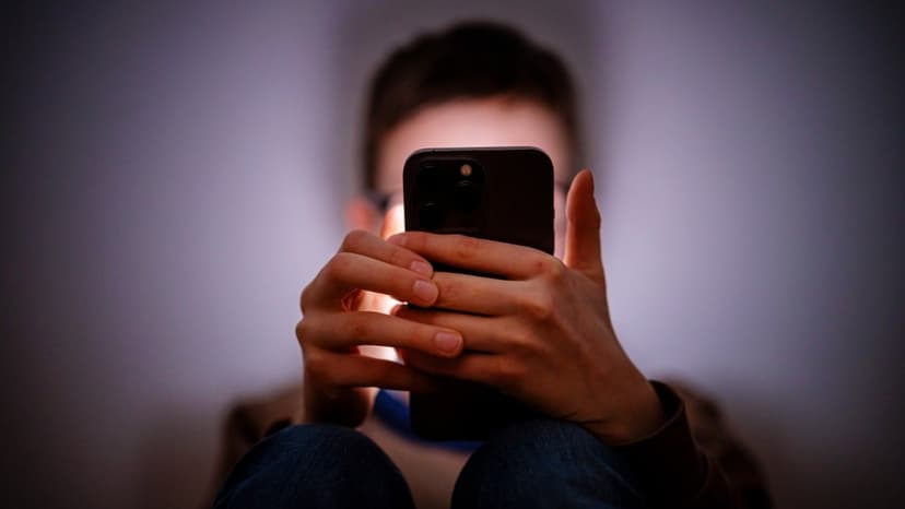 Instagram Alerts Parents to Teen Self-Harm Searches
