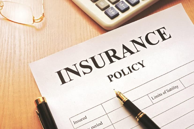 Irdai Warns: Insurance Misselling Soars, Policy Lapses Rise