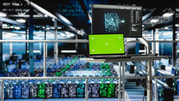 Insurers Cap AI Risks: New Limits on Cyber Payouts