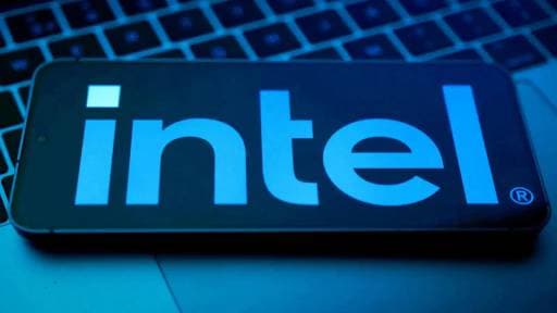 Intel Stock Jumps on AI Packaging Breakthrough