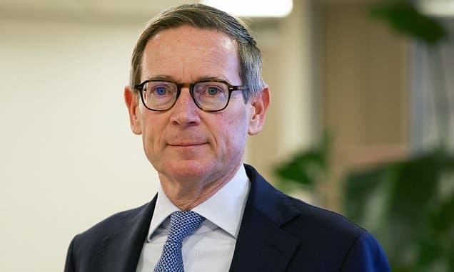 Watchdog Faces Fury Over Hedge Fund Raider