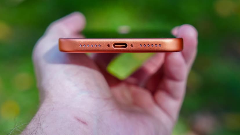 iPhone 18 MagSafe Hoax Goes Viral!