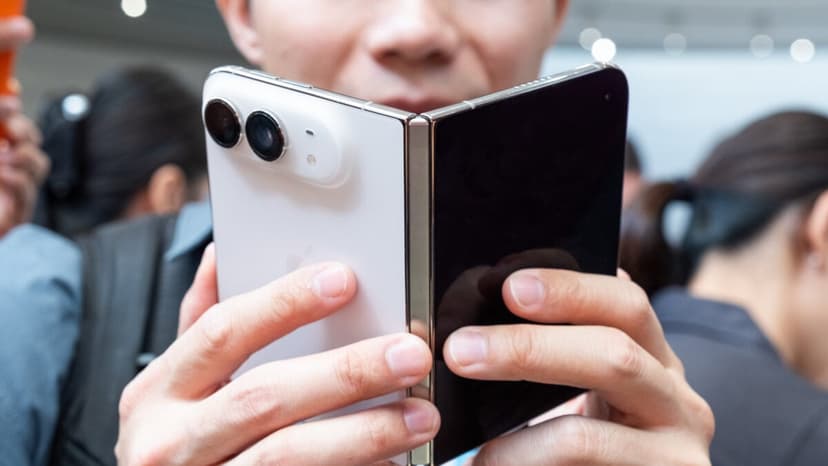 iPhone Duo Repair Costs Soar: A Wallet's Worst Nightmare