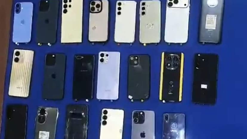 Juvenile Gang Busted for IPL Phone Heists