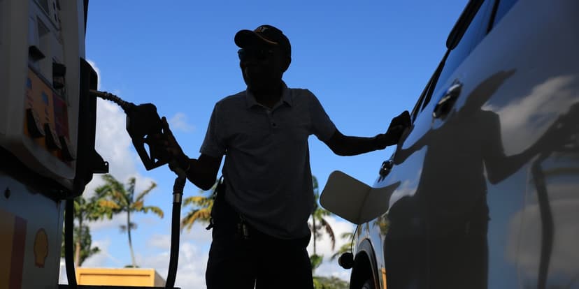 Iran Conflict Sparks Oil Price Surge, Inflation Fears