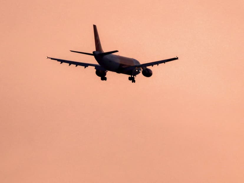 Iraq Halts Flights to Iran Amid US Sanctions