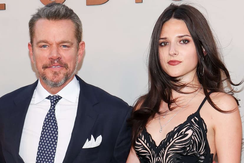 Isabella Damon Models: Matt Damon's Daughter Signs With IMG