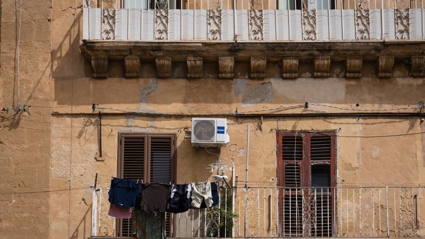Italians Embrace AC Despite Health Worries Amid Rising Heat