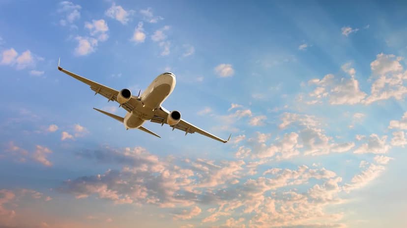 Russian Aviation Crisis Deepens: Izhavia Grounded Over Safety