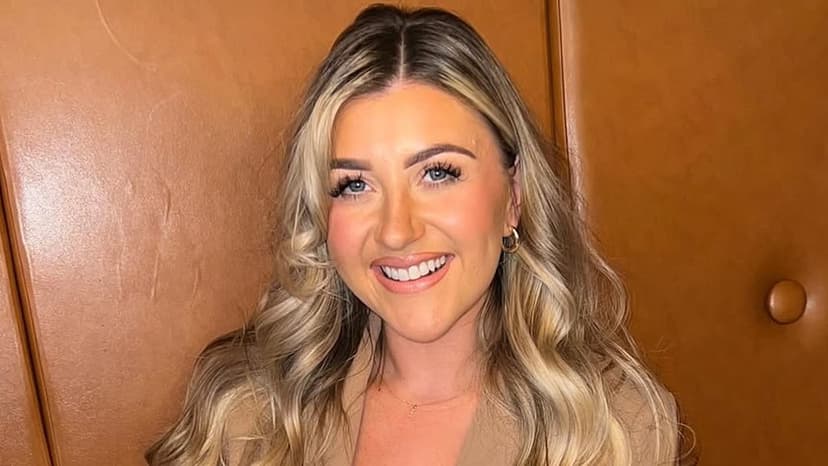 Gogglebox Star Izzi's Stunning Weight Loss Revealed