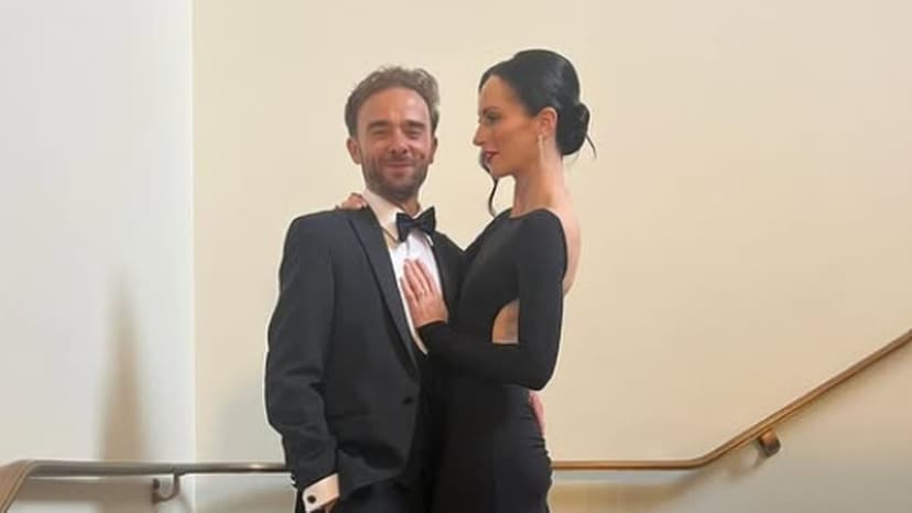 Coronation Street Star Expecting First Child with Wife