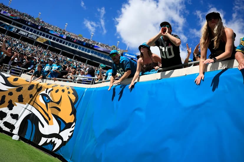 Jaguars QB Lawrence Gets a Haircut in Hilarious Schedule Release