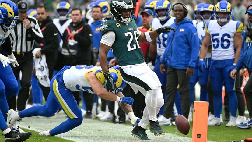 Jaguars Eye 4-1 vs. Injury-Ravaged Eagles in London