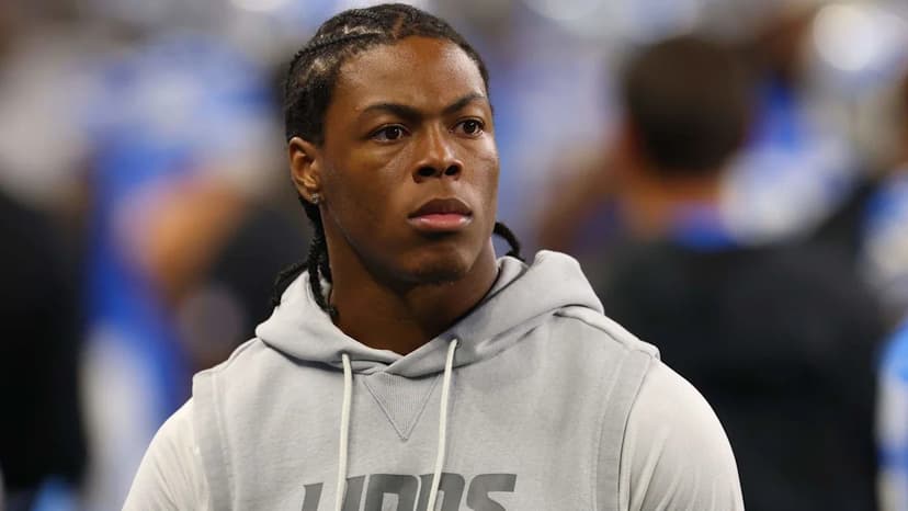 Lions' Gibbs Joins Elite NFL Fashion Lineup
