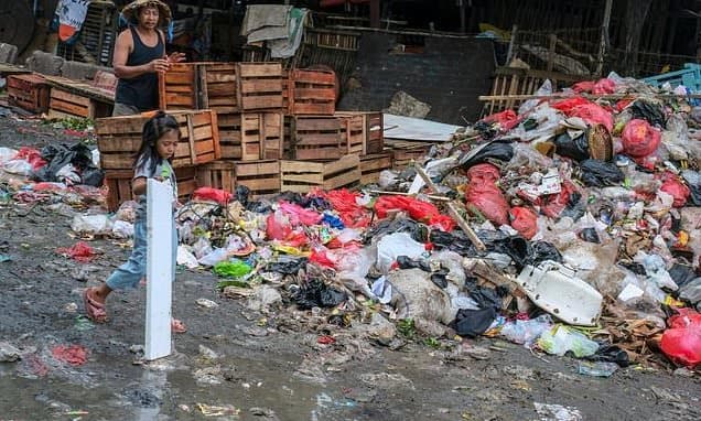 Jakarta's Trash Crisis: Landfills Overflowing