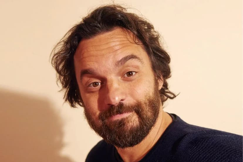 Jake Johnson Rejects Hollywood's Big-Budget Game