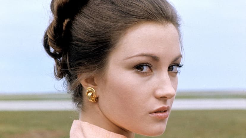 Jane Seymour: 74 and Sexually Active!