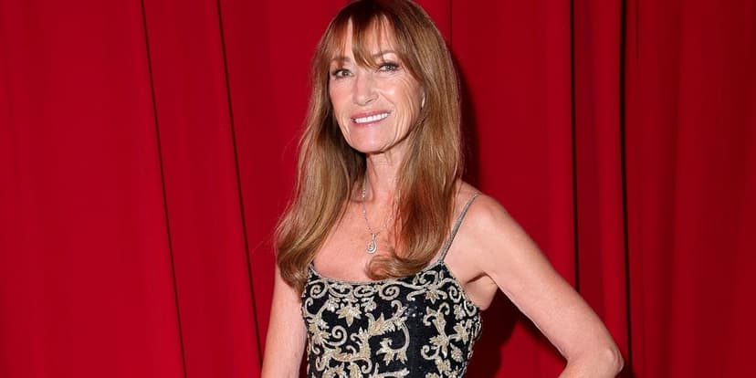 Jane Seymour's Hawaii Escape: Family, Sun, and Serenity