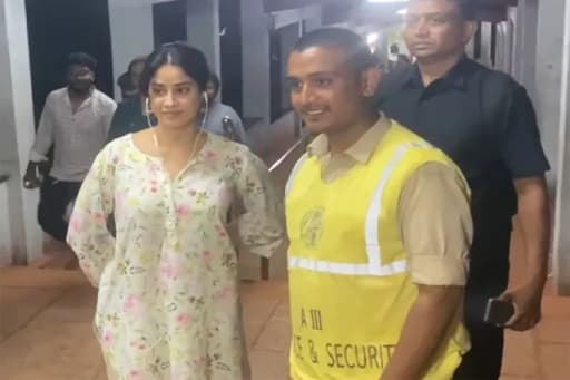 Janhvi Kapoor's Birthday Trek to Tirumala