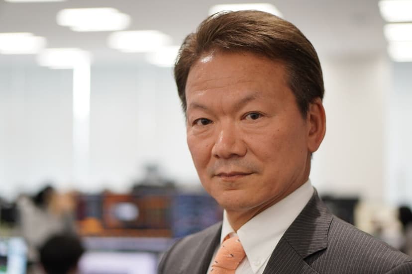 Japan Bank Bets on Short-Term Bonds Amid Rate Hikes