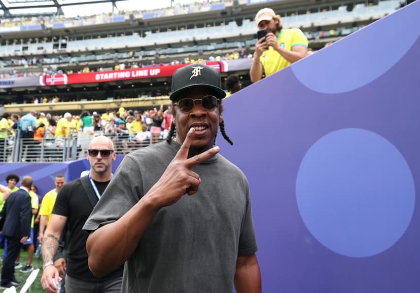 Jay-Z Seeks Rehearing in Extortion Case After Accuser Recants