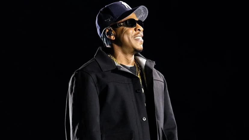 Jay-Z Conquers SoFi: A Solo Spectacle