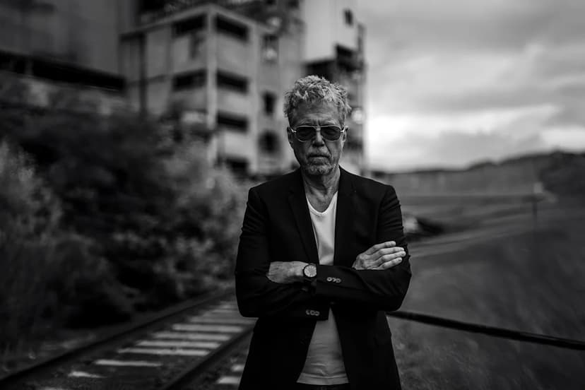 Jayhawks' Gary Louris finds love and new sound