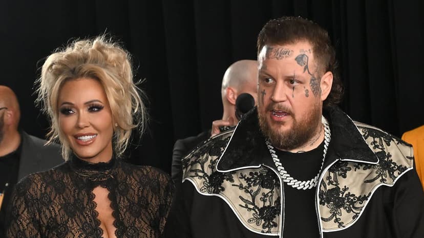 Country Star Sells Mansion Less Than 3 Months Post-Divorce