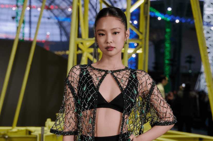 Jennie Drops 3 Unreleased Tracks at Poland Fest