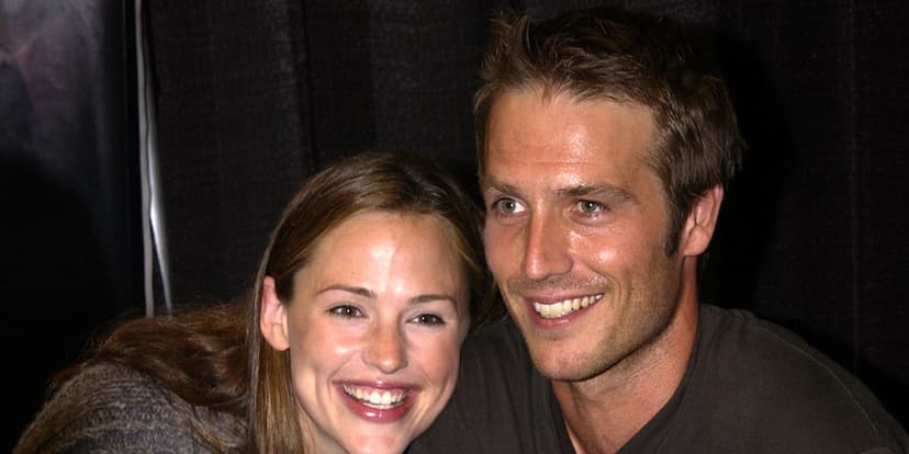 Garner Reunites With Alias Ex Michael Vartan