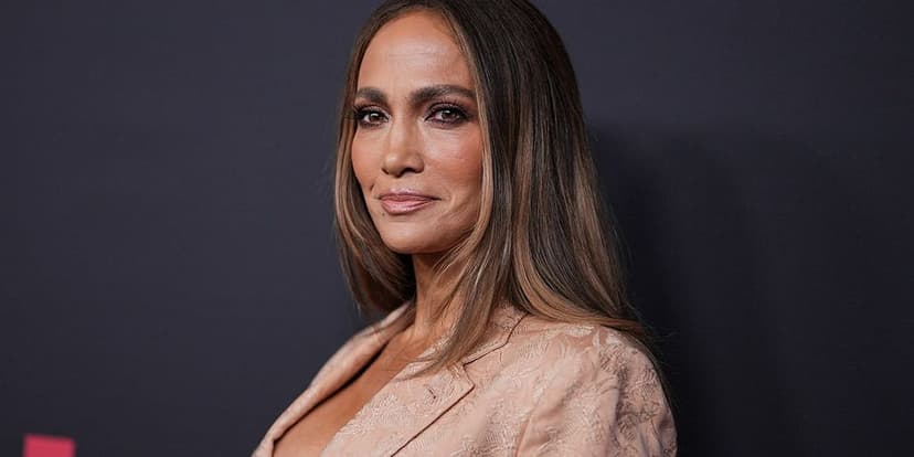 Jennifer Lopez: Chores are the ultimate sexy trait
