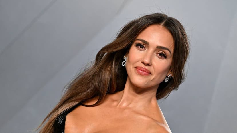 Alba's Daughter Heads to Yale, Mom Rethinks Home Design