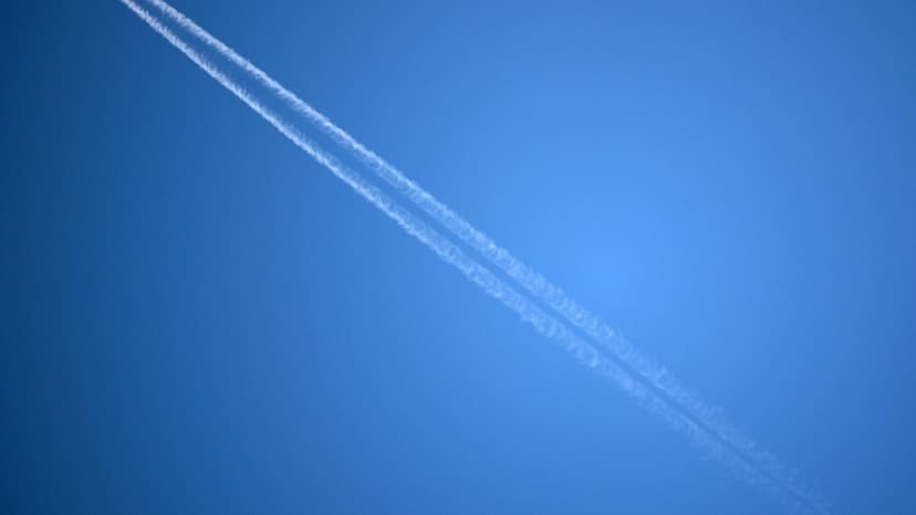 Climate Test: Jets Alter Course to Cut Heat-Trapping Contrails