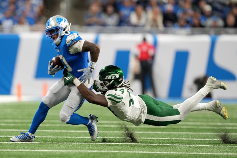 Jets Fall to Lions: Glenn's Return Soured