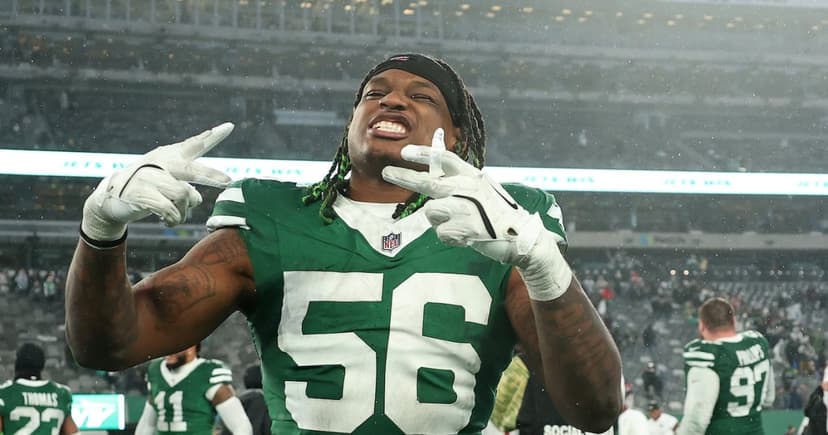 Jets LB Rocks Joker Look for Dolphins Game