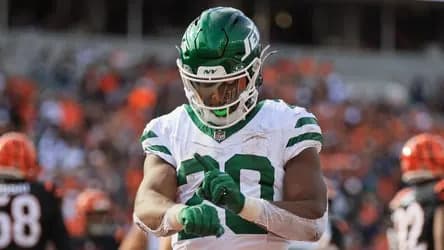 Jets RB Breece Hall Nears Return After Injury Scare