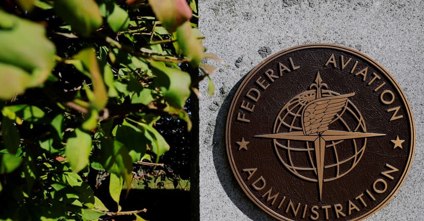 FAA Probes Dangerous Runway Proximity at New York Airport