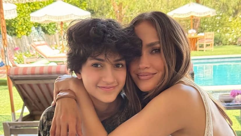 J.Lo's Rome Trip: Cherishing Last Moments with Twins