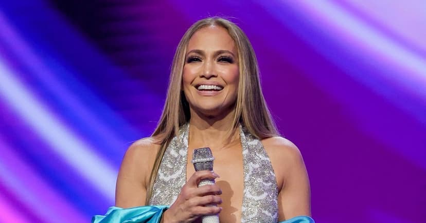 Jennifer Lopez's Hilarious 'Ugh' for Fan Named Ben