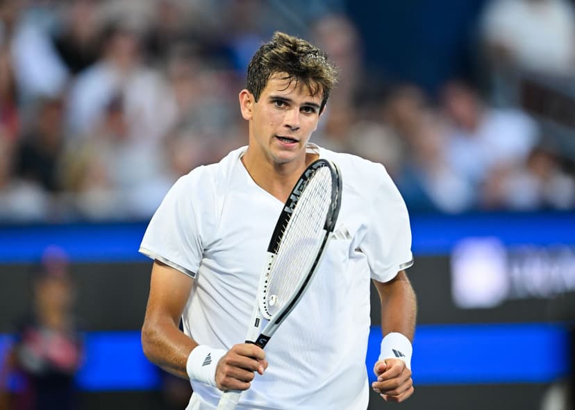 Jodar Mounts Shanghai Comeback Win Over Ruud