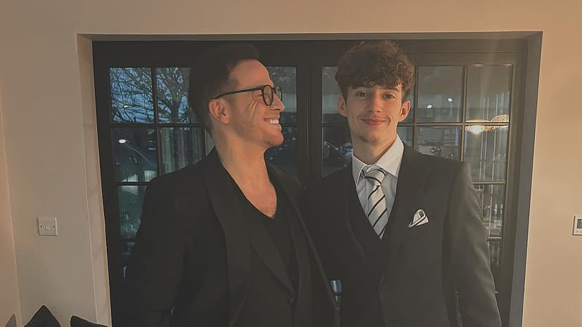 Fans Gush Over Joe Swash's Hilarious Tiptoe Pose