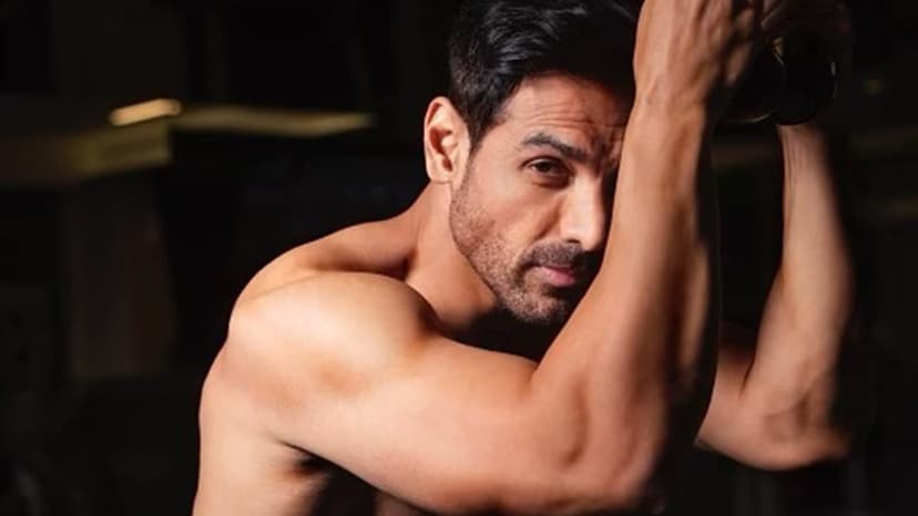 John Abraham: Alcohol Hurts Muscle Gains