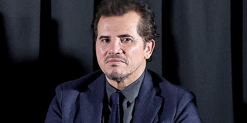 Leguizamo Disses ICE Fans: 'Don't Follow Me'