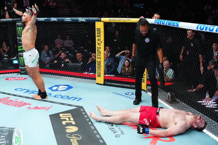 Walker's Heavyweight Debut: Devastating KO!