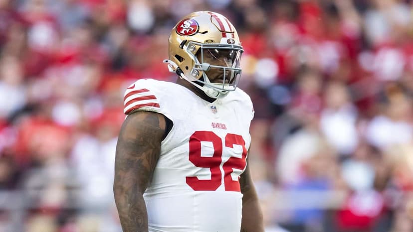 Saleh Reunites with Former Player in Tennessee