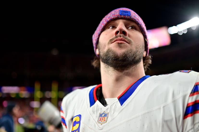 Josh Allen's 2-word tribute to Hailee Steinfeld's new song